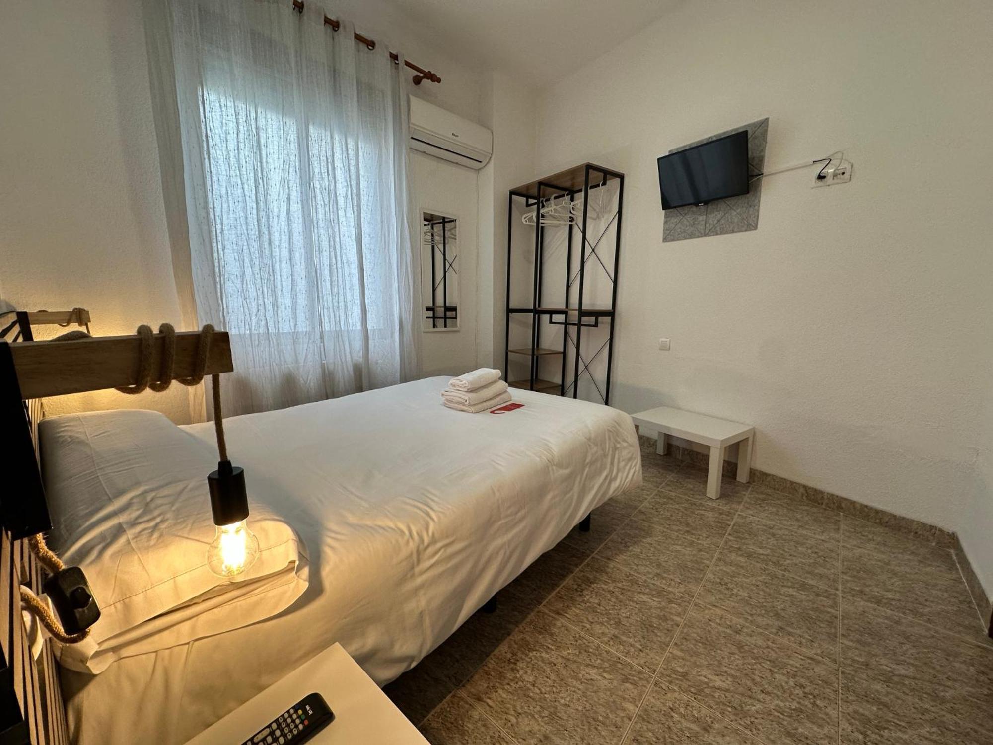 Pension Recogidas Granada Exterior photo